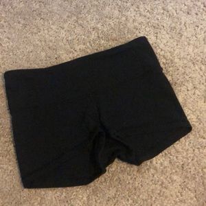 LULULEMON 🍑 Black Hot Shorts